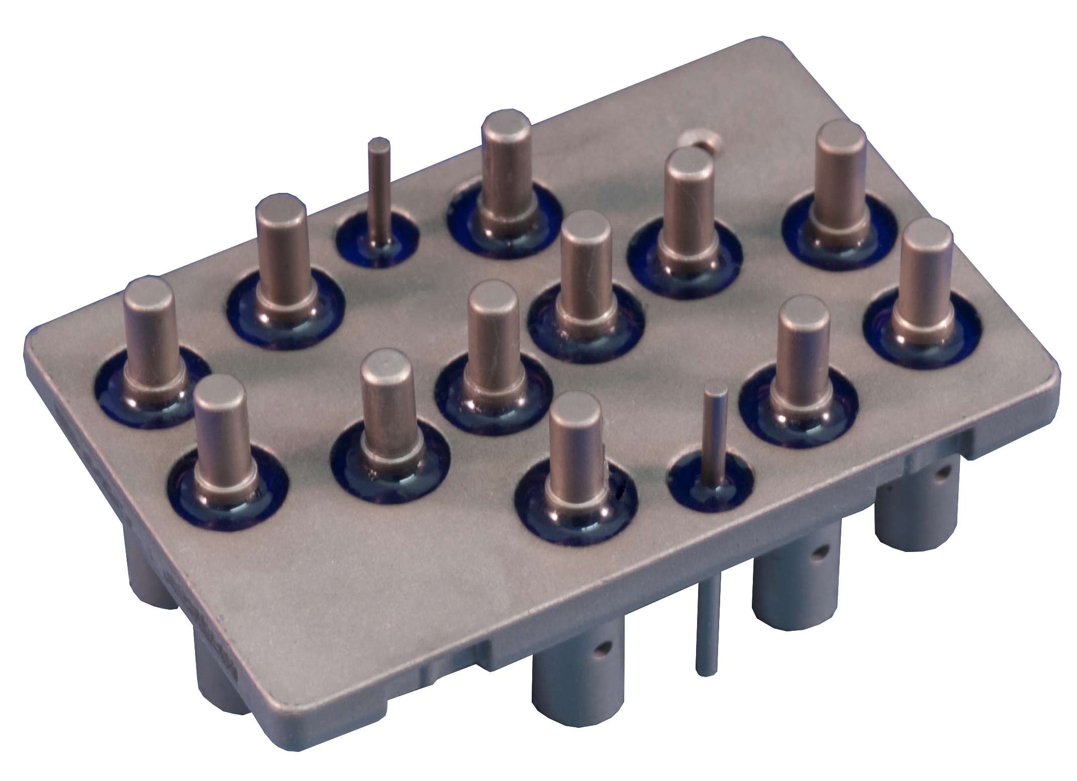 Multi-Pin-Glass-to-Metal-Sealed-Feedthru
